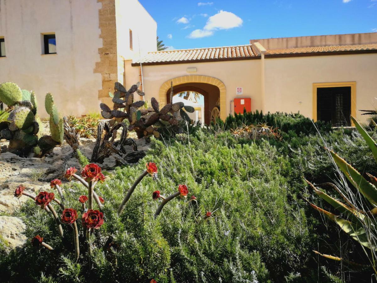 Agriturismo Baglio Donnafranca Wine Resort Marsala Bagian luar foto